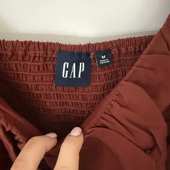 GAP Rust Ruched Puff Sleeve Blouse, NWOT - Picture 4 of 5